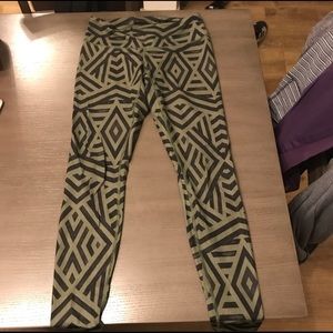 Lululemon full length leggings size 8.